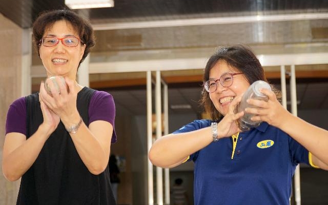 50嵐酷炫校園雪克手 大葉大學境外學生體驗台灣美食圖