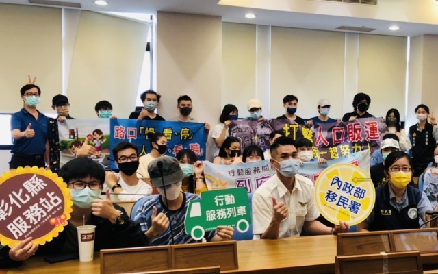 與警攜手 移民署關懷大葉大學外籍生圖