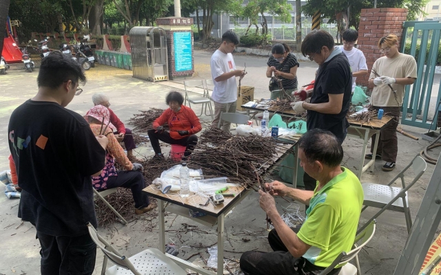 大村鄉廢棄葡萄藤變身藝術裝置　成為打卡新地標圖